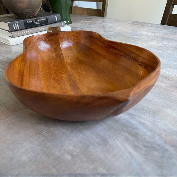 Wooden leaf shaped fruit bowl lightweight flat bottom - Picture 5 of 8